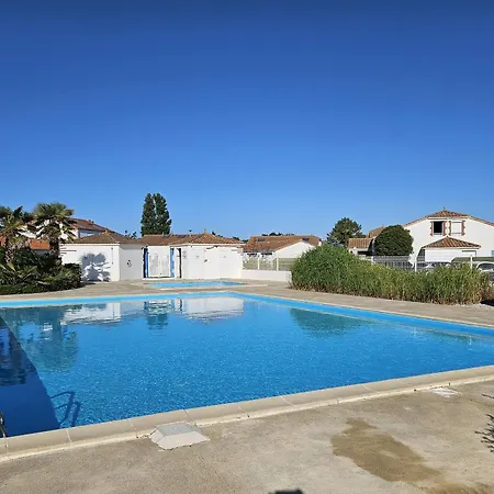 Maisonnette 5 Pers, Piscine Incluse - Fr-1-476-170 *